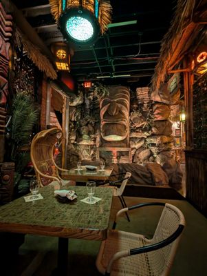 Max's South Seas Hideaway by null