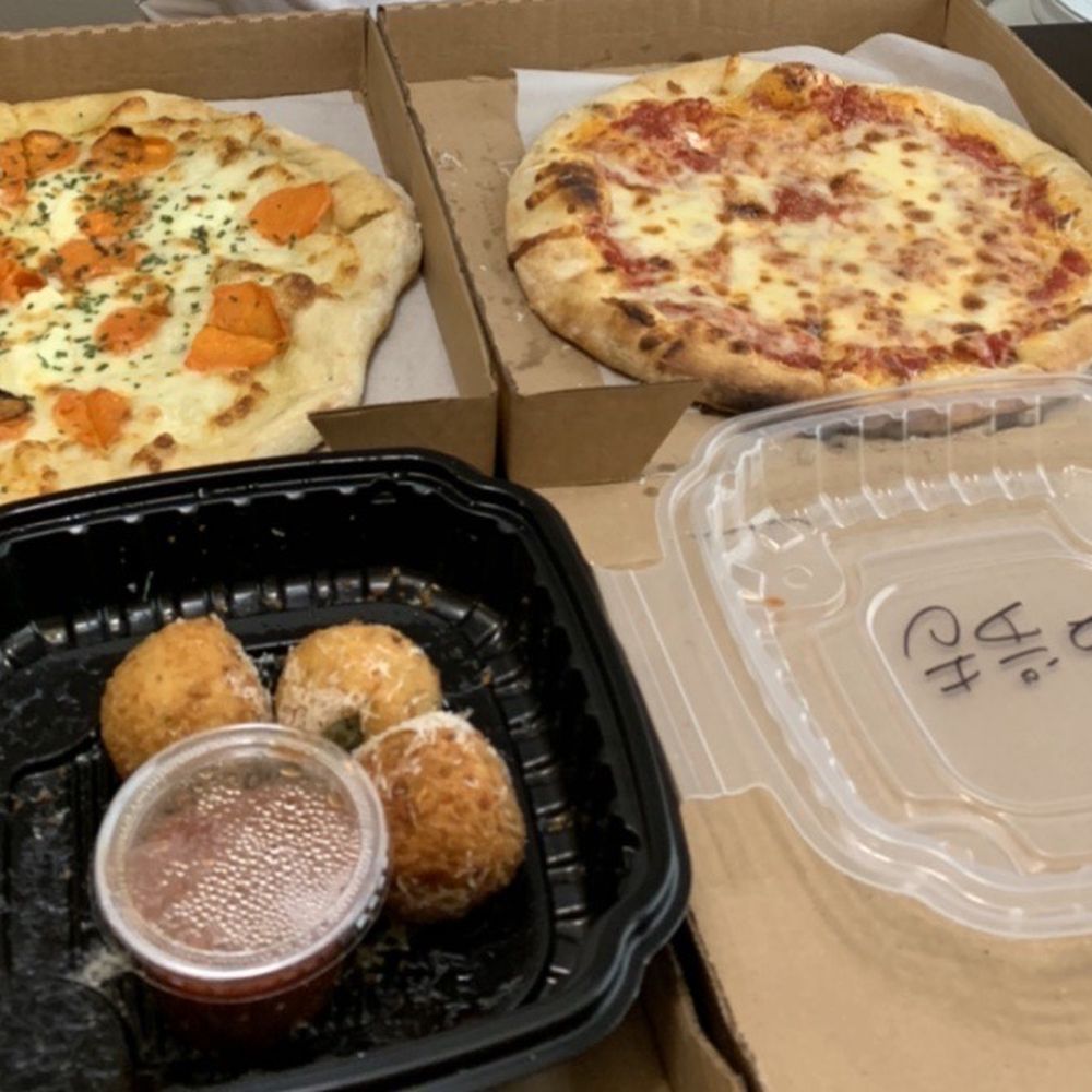 Federal Pizza - Sweet Potato Pizza, Arancini, 4 King's Cheese Pizza - Pizza Near Me - Phoenix, Arizona Federal Pizza - Sweet Potato Pizza, Arancini, 4 King's Cheese Pizza - Pizza Near Me - Phoenix, Arizona