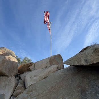 Mount Rubidoux Trail - Hiking Near Me - Riverside, California
