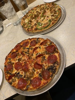 Lynwood Cafe by null