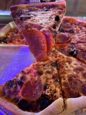Blackthorn Pub and Pizza by null
