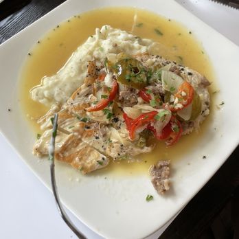 Sugo Gastrobar - Pollo Scarpariello - Italian Near Me - Newtown, Connecticut