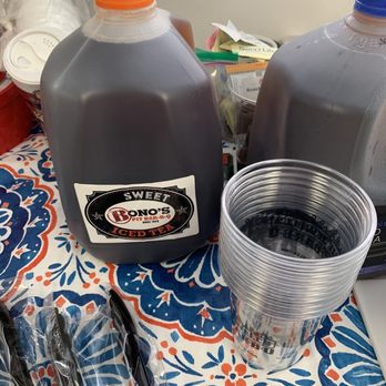 Bono's Bar-B-Q - Sweet tea included with the meal. - Barbeque Near Me - Jacksonville, Florida Bono's Bar-B-Q - Sweet tea included with the meal. - Barbeque Near Me - Jacksonville, Florida