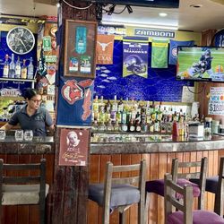 Chappy's - Interior