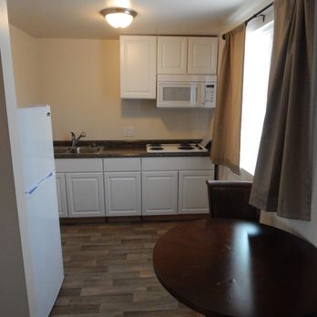 Holiday Motel - Room Suite Kitchen - Hotels Near Me - Jerome, Idaho