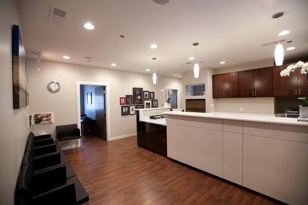 Chicagoland Men's Health Logo