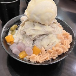 Black sesame shave ice