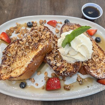 Café Alma - Max's Challah French Toast - Breakfast & Brunch Near Me - Cincinnati, Ohio Café Alma - Max's Challah French Toast - Breakfast & Brunch Near Me - Cincinnati, Ohio