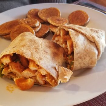 Vino Veritas - Buffett chicken wrap - Wine Bars Near Me - Providence, Rhode Island Vino Veritas - Buffett chicken wrap - Wine Bars Near Me - Providence, Rhode Island