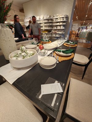 Crate & Barrel by null