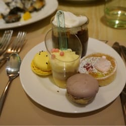 Bazaar Restaurant - Assortment of desserts