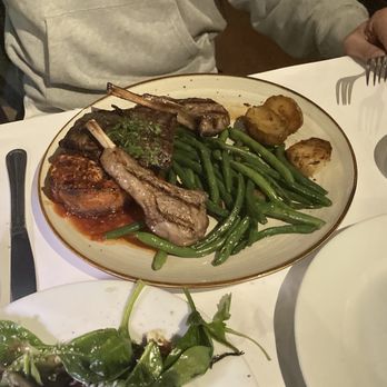 Barosa - Italian Near Me - Rego Park, New York