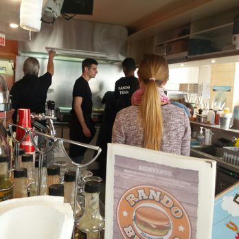 Rando Burger - Sitting at the burger bar - Burgers Near Me - Saint-Cergue, VD