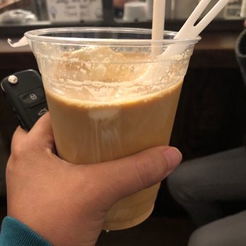 à la minute - Cold Brew Float - Ice Cream & Frozen Yogurt Near Me - Redlands, California à la minute - Cold Brew Float - Ice Cream & Frozen Yogurt Near Me - Redlands, California