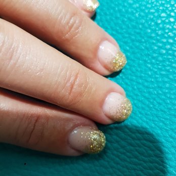 Edgy Nails & Spa - I love how my nails turned out. Really pretty job by Yvonne. I'm so glad she convinced me to try dipping powder. - Nail Salons Near Me - Riverside, California