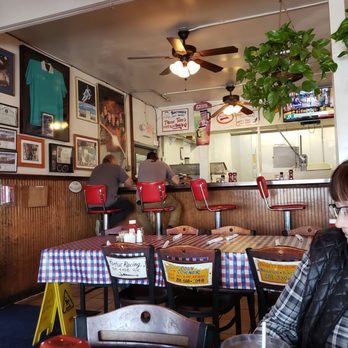 T-Bone Tom's - Inside - Barbeque Near Me - Kemah, Texas T-Bone Tom's - Inside - Barbeque Near Me - Kemah, Texas