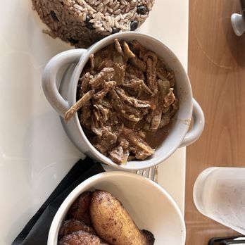 Mindy's Cuban Kitchen - Ropa Vieja - Cuban Near Me - Fleming Island, Florida Mindy's Cuban Kitchen - Ropa Vieja - Cuban Near Me - Fleming Island, Florida