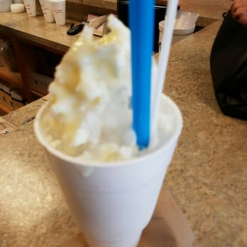 Bubbie's Snowballs - Desserts Near Me - Kenner, Louisiana