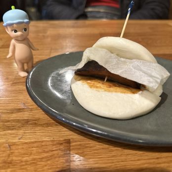 Ippudo Berkeley - Pork bun - Ramen Near Me - Berkeley, California