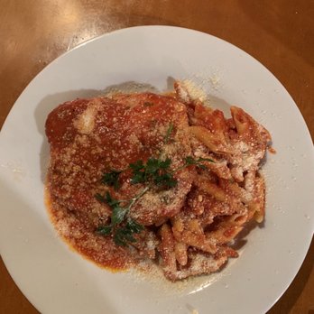 Spago Trattoria E Pizzeria - Chicken Parmesan with pasta - Italian Near Me - Windsor, Ontario Spago Trattoria E Pizzeria - Chicken Parmesan with pasta - Italian Near Me - Windsor, Ontario