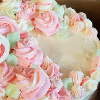 The Cakery - My nieces beautiful birthday cake! Gone within minutes. - Custom Cakes Near Me