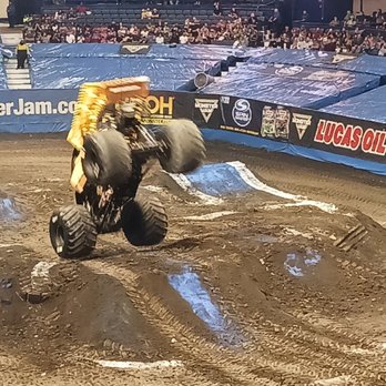 Allstate Arena - Stadiums & Arenas Near Me - Rosemont, Illinois