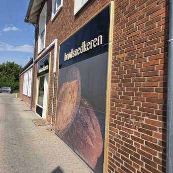 Brødsnedkeren - Outside - Bakeries Near Me - Humlebæk, 84