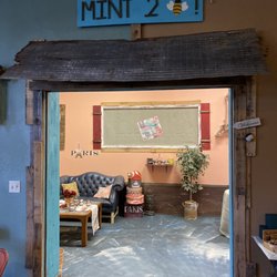 Chateau Bee Green's Mint 2 Bee - The entrance to the tea room