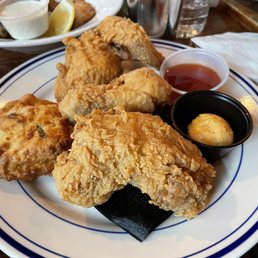BISCUIT BULLY PLATE BISCUIT BULLY PLATE