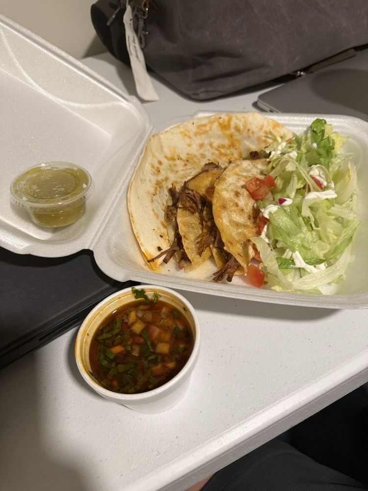 Tacos  Mexicanos la Huerta — Mexican restaurant in Savannah