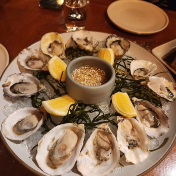Madera - Oysters - New American Near Me - Menlo Park, California