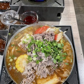 Boiling Point - #4 Beef Hot Soup - Taiwanese Near Me - Arcadia, California