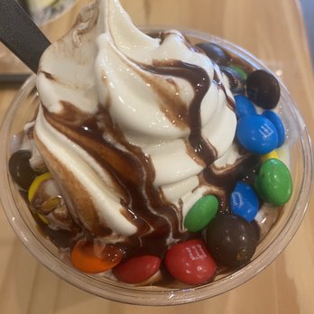 Sweet Cow Cafe - Chocolate soft serve - Ice Cream & Frozen Yogurt Near Me - Pasadena, California Sweet Cow Cafe - Chocolate soft serve - Ice Cream & Frozen Yogurt Near Me - Pasadena, California