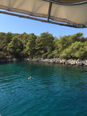 Hillside Beach Club by null
