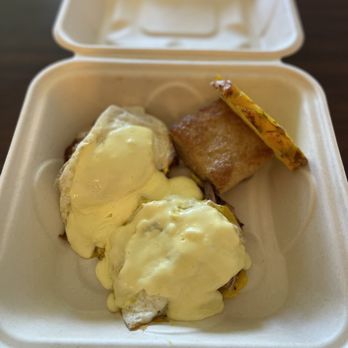 Anuenue Cafe - Kalua pork benedict - Cafes Near Me - Koloa, Hawaii Anuenue Cafe - Kalua pork benedict - Cafes Near Me - Koloa, Hawaii