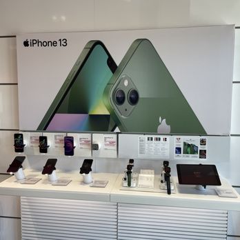 T-Mobile - Mobile Phones Near Me - Vernon Hills, Illinois T-Mobile - Mobile Phones Near Me - Vernon Hills, Illinois