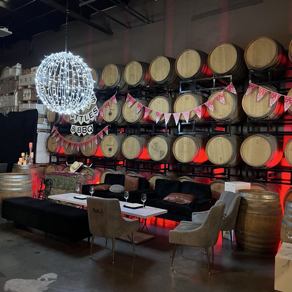 Brochelle Vineyards - Wine Tasting Room Near Me - Paso Robles, California