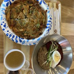 Seafood pancake and bibingnangmyyn Seafood pancake and bibingnangmyyn