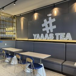 YAAAS TEA-Huntington - Interior Seating