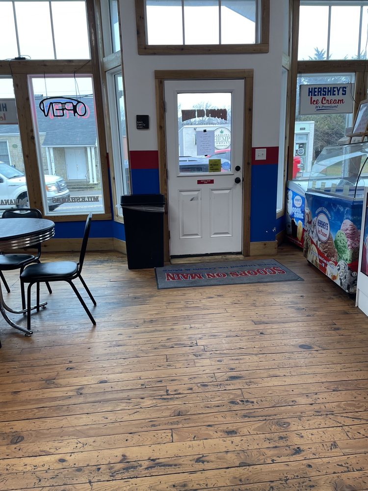 SCOOPS ON MAIN 36 Photos & 24 Reviews 116 E Main St, Youngsville, NC Yelp