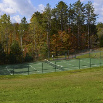Cranberry Woods - Tennis court! - Apartments Near Me - Mount Hope, West Virginia Cranberry Woods - Tennis court! - Apartments Near Me - Mount Hope, West Virginia