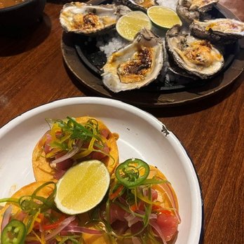 El Camino Comida & Bar - Tex Mex BBQ oysters and tuna tostadas - Tex-Mex Near Me - Corpus Christi, Texas El Camino Comida & Bar - Tex Mex BBQ oysters and tuna tostadas - Tex-Mex Near Me - Corpus Christi, Texas