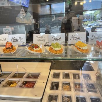 Fly Me To The Moon - Croffles - Desserts Near Me - Flushing, New York