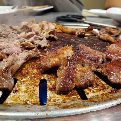 Mr BBQ by null