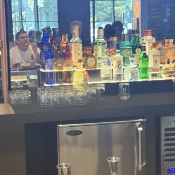 Open Road - Reston - Inside - Cocktail Bars Near Me - Reston, Virginia Open Road - Reston - Inside - Cocktail Bars Near Me - Reston, Virginia