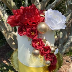 Cupcake Junkie - Wedding Anniversary Cake