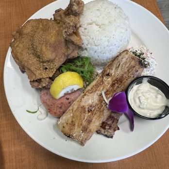 Guieb Cafe - GC's island mix - New American Near Me - Honolulu, Hawaii Guieb Cafe - GC's island mix - New American Near Me - Honolulu, Hawaii