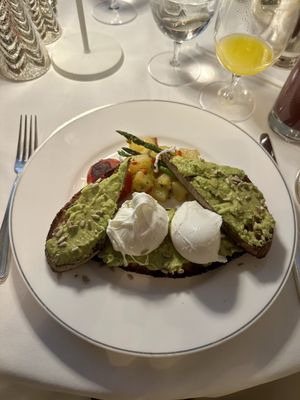 The Lowell Hotel by null