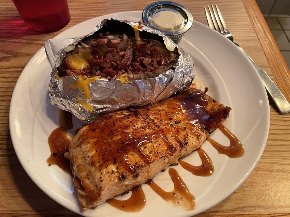 JT’S STEAK & SEAFOOD CLOSED 12 Reviews 107 E Wall St