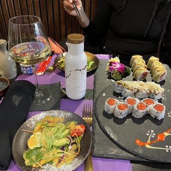 Mr Sushi - Japanese Near Me - Brooklyn, New York